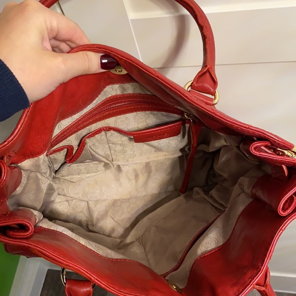 Michael Kors Tote Double Strap Shoulder Handbag Bright Red with Gold Hardware - Picture 6 of 7